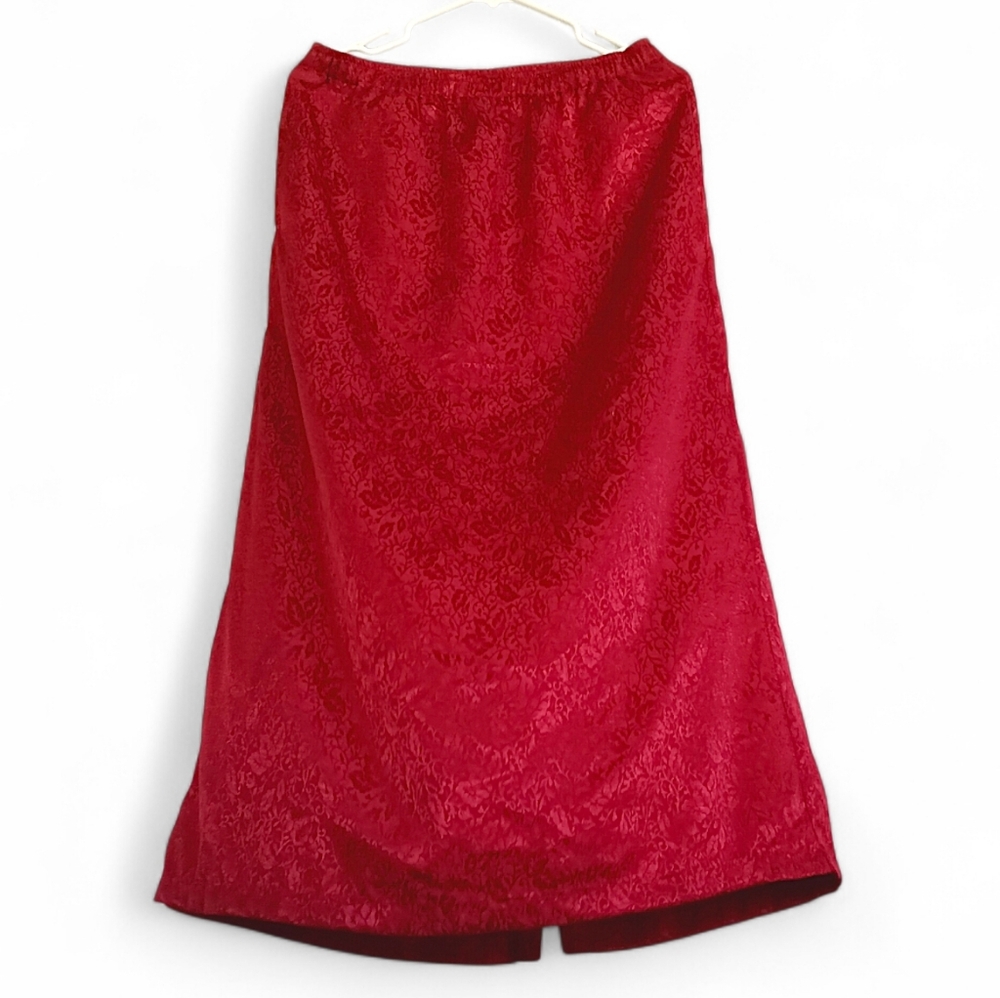 Kathie Lee Red Satin Slip Skirt Floral Romantic Vintage Sexy Sleek Pockets Maxi